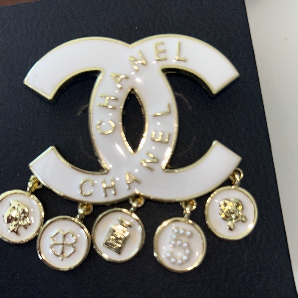 CHANELLY Gold and Cream Logo Brooch - Picture 6 of 6